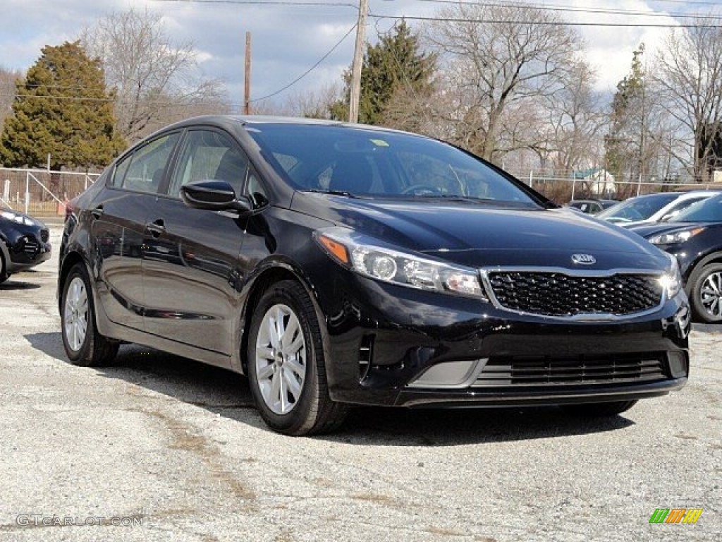 2017 Forte S - Aurora Black / Black photo #1