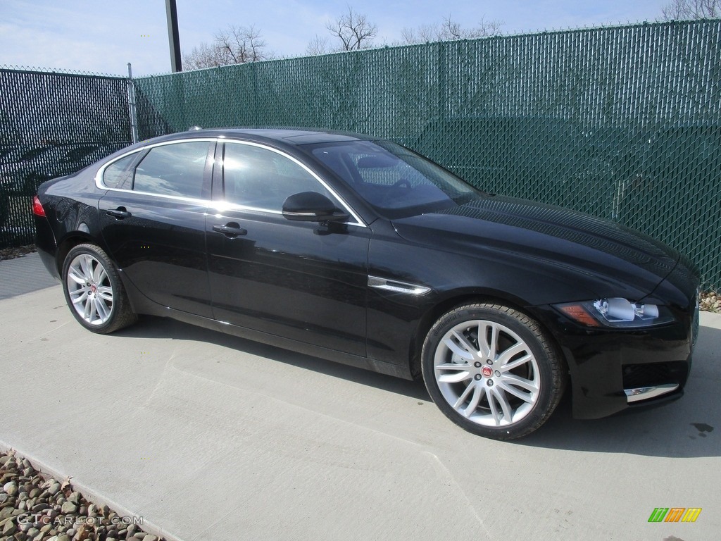 2017 XF 35t Prestige AWD - Ultimate Black / Jet photo #1