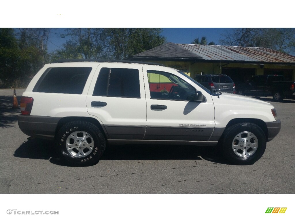 2003 Grand Cherokee Laredo - Stone White / Dark Slate Gray photo #2