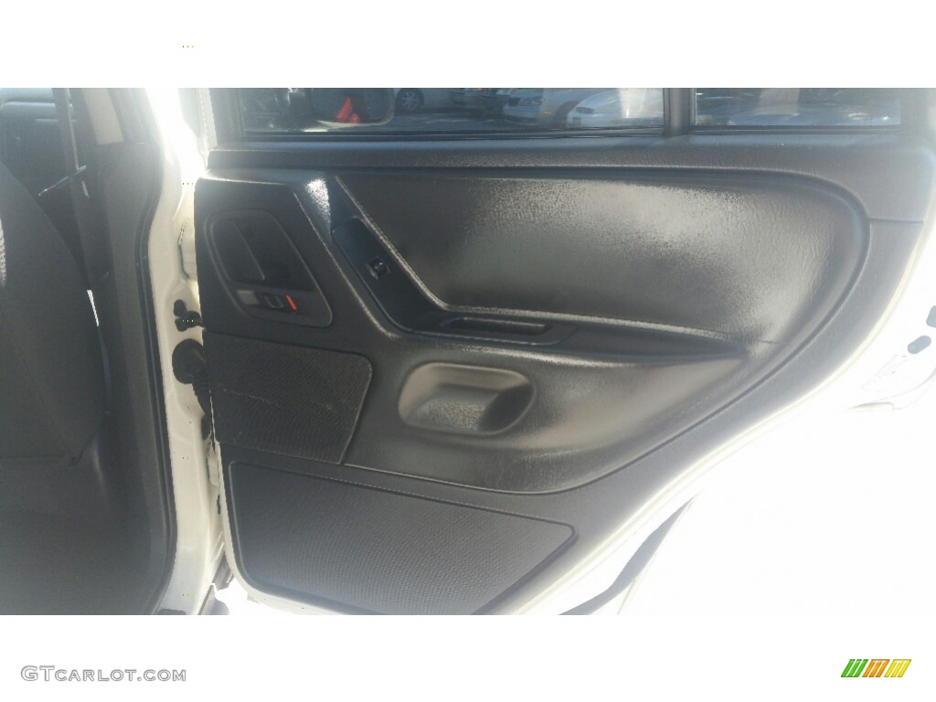 2003 Grand Cherokee Laredo - Stone White / Dark Slate Gray photo #19