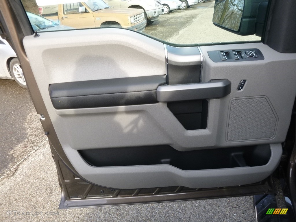 2017 F150 XLT SuperCrew 4x4 - Caribou / Earth Gray photo #13