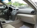 Super White - Camry LE Photo No. 20