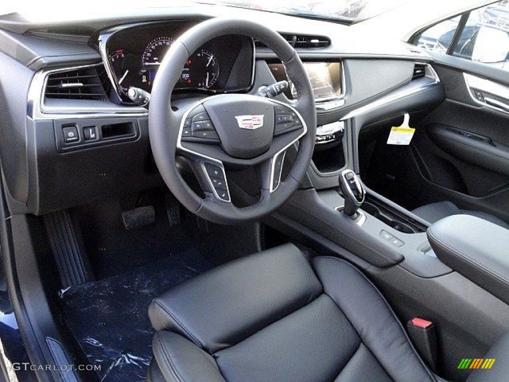 Jet Black Interior 2017 Cadillac XT5 Premium Luxury Photo #118778596