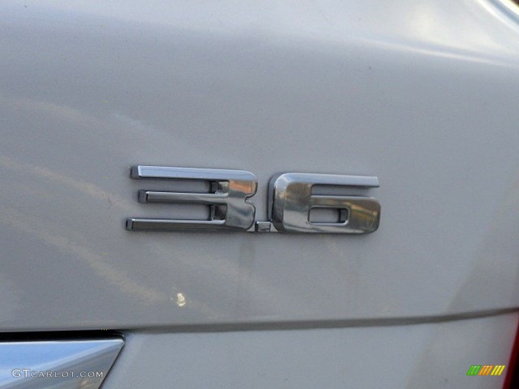 2017 Cadillac XT5 Premium Luxury Marks and Logos Photo #118780274