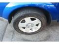 2004 Electric Blue Saturn VUE V6 AWD  photo #16