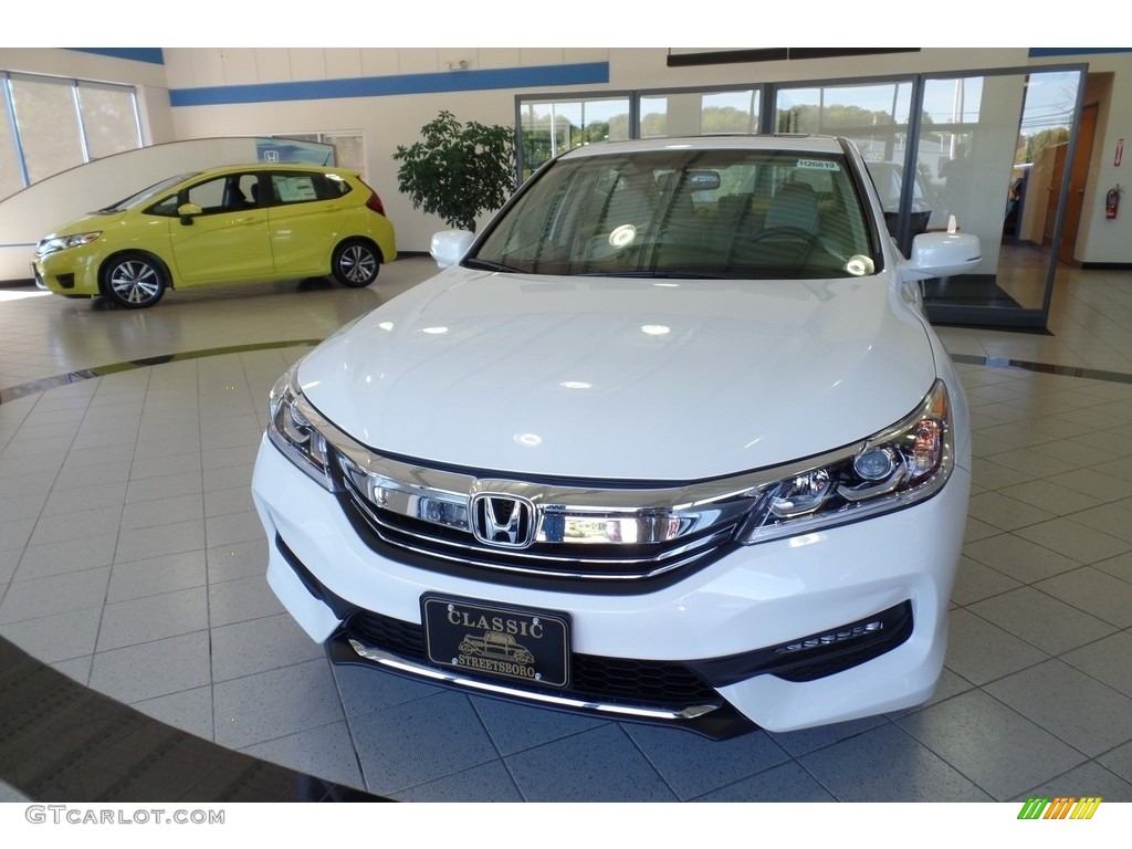 2017 Accord EX-L Sedan - White Orchid Pearl / Ivory photo #3