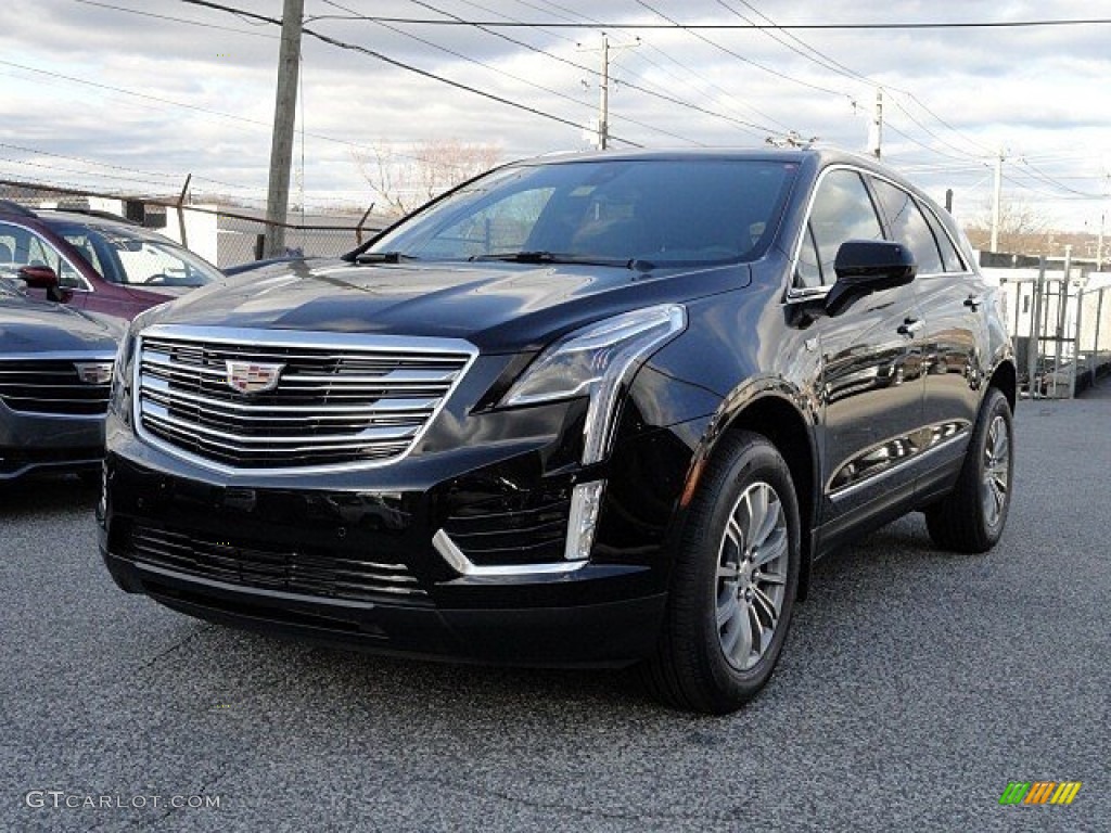 2017 Cadillac XT5 Luxury Exterior Photos