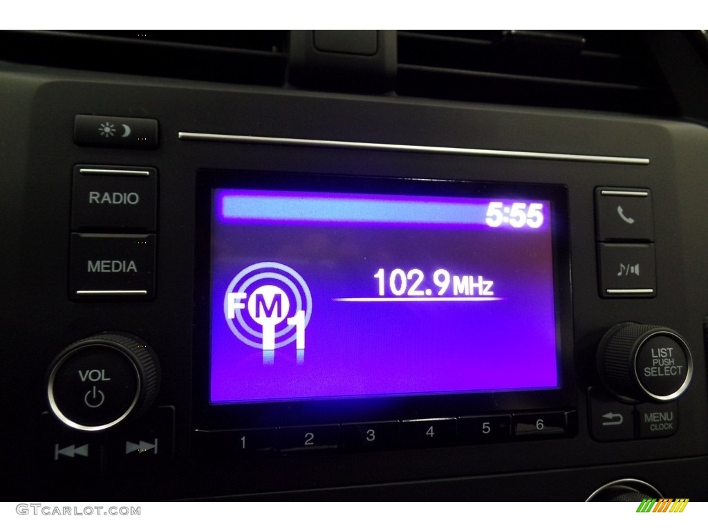 2017 Civic LX Sedan - Modern Steel Metallic / Gray photo #17