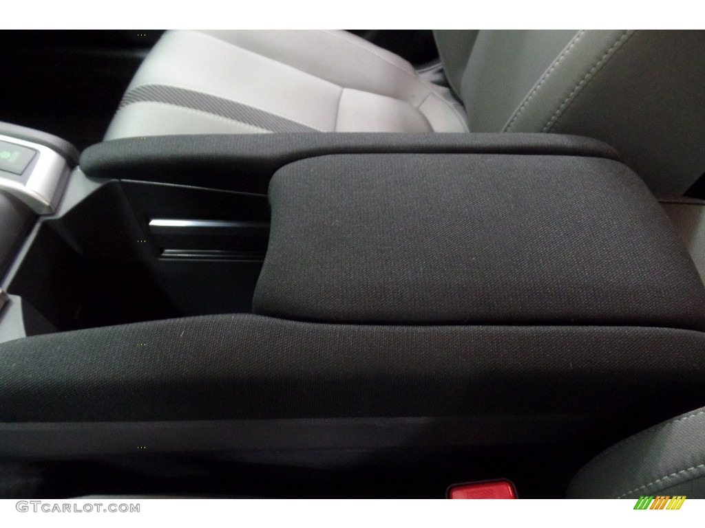 2017 Civic LX Sedan - Modern Steel Metallic / Gray photo #22