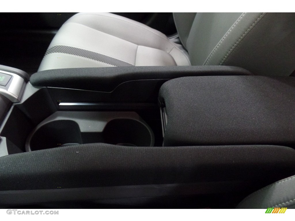 2017 Civic LX Sedan - Modern Steel Metallic / Gray photo #23