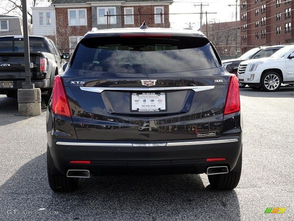 2017 XT5 Premium Luxury - Dark Granite Metallic / Sahara Beige photo #5