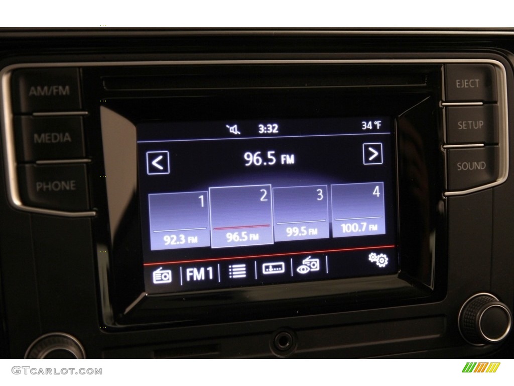 2016 Volkswagen Passat S Sedan Controls Photo #118784332