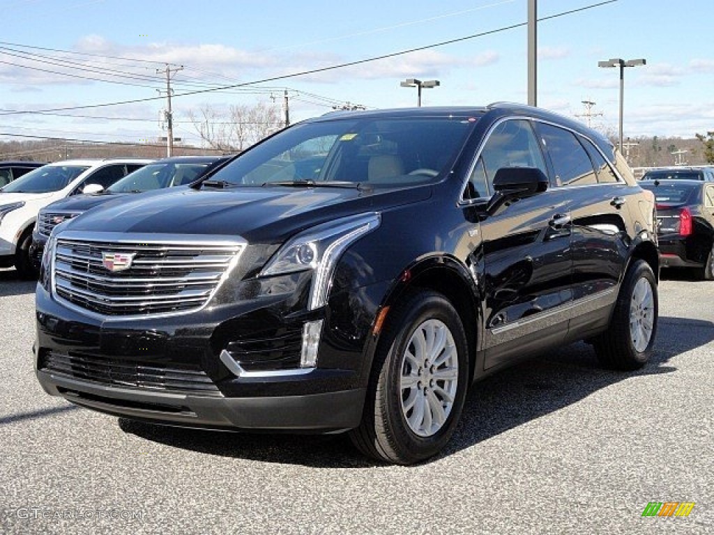 Stellar Black Metallic 2017 Cadillac XT5 FWD Exterior Photo #118785520