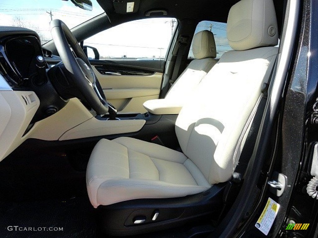 2017 Cadillac XT5 FWD Front Seat Photo #118785751