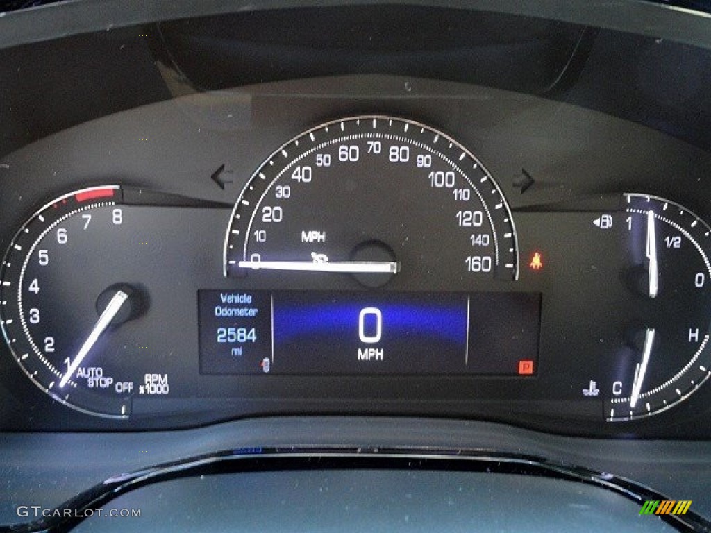 2017 Cadillac XT5 FWD Gauges Photos