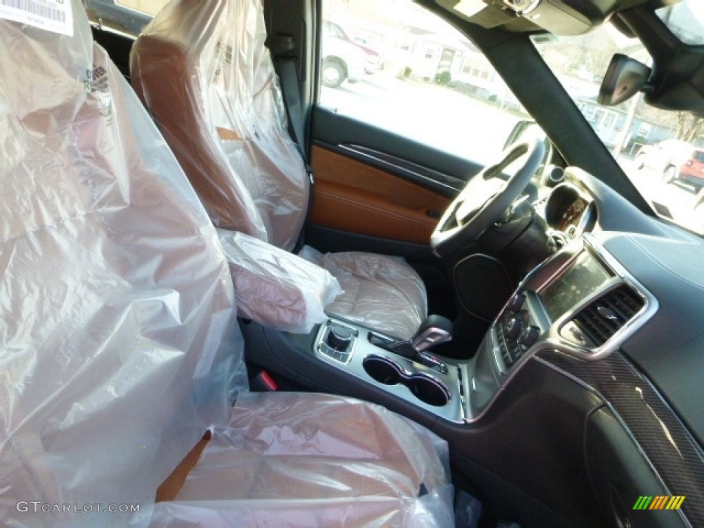 2017 Grand Cherokee SRT 4x4 - Diamond Black Crystal Pearl / Black/Sepia photo #9