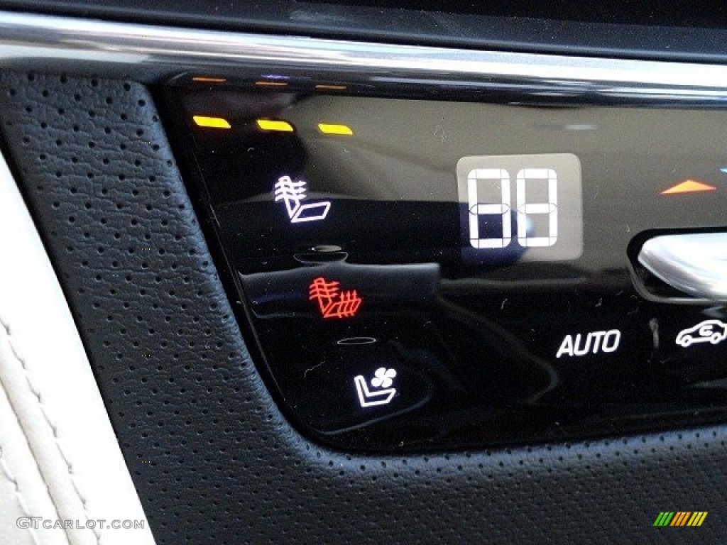2017 Cadillac CT6 3.6 Platinum AWD Sedan Controls Photo #118787068