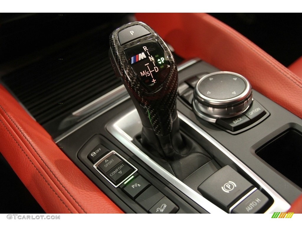 2016 BMW X6 xDrive50i Transmission Photos
