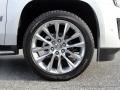 2017 Cadillac Escalade Luxury 4WD Wheel and Tire Photo