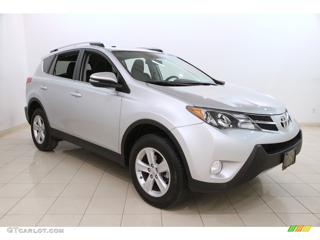 2014 RAV4 XLE AWD - Classic Silver Metallic / Black photo #1