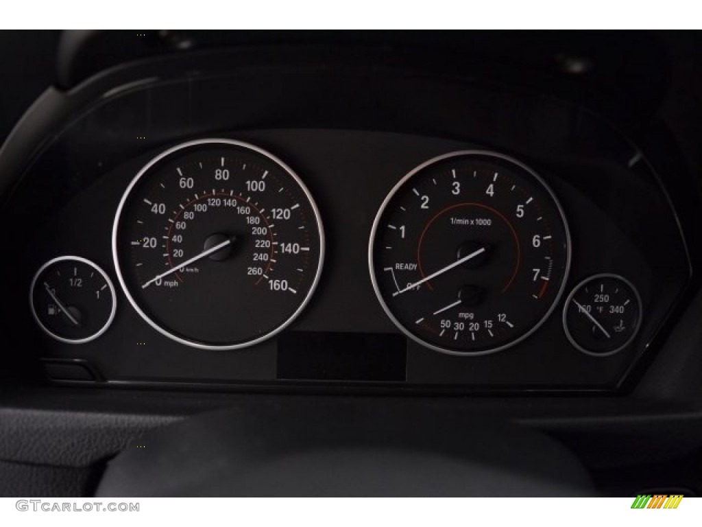 2017 3 Series 330i Sedan - Mineral White Metallic / Black photo #26