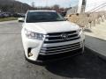 2017 Blizzard White Pearl Toyota Highlander XLE AWD  photo #4