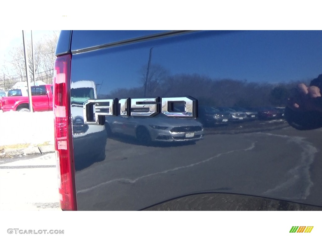 2017 Ford F150 XL Regular Cab 4x4 Marks and Logos Photos