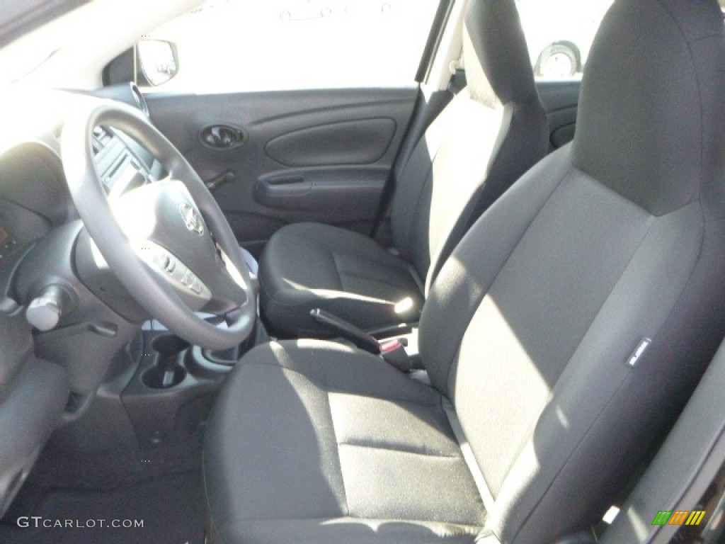2017 Nissan Versa S Interior Color Photos