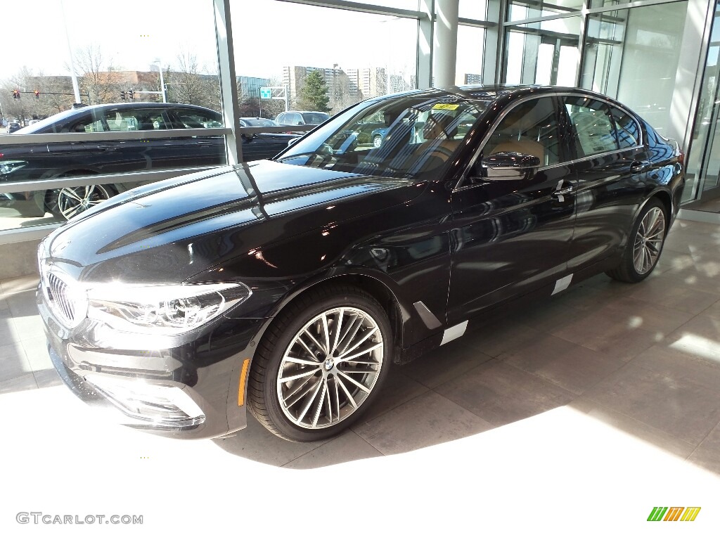Black Sapphire Metallic 2017 BMW 5 Series 530i xDrive Sedan Exterior Photo #118808904
