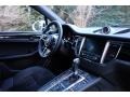 Rhodium Silver Metallic - Macan  Photo No. 17