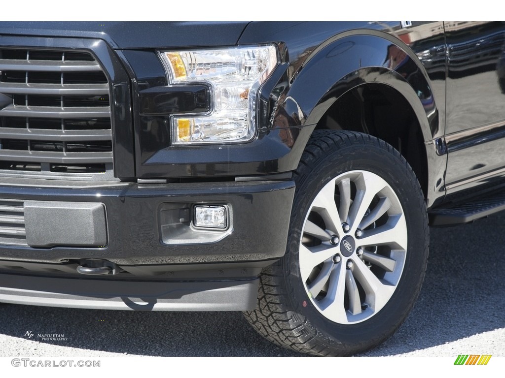 2017 F150 XL SuperCab 4x4 - Shadow Black / Black photo #2