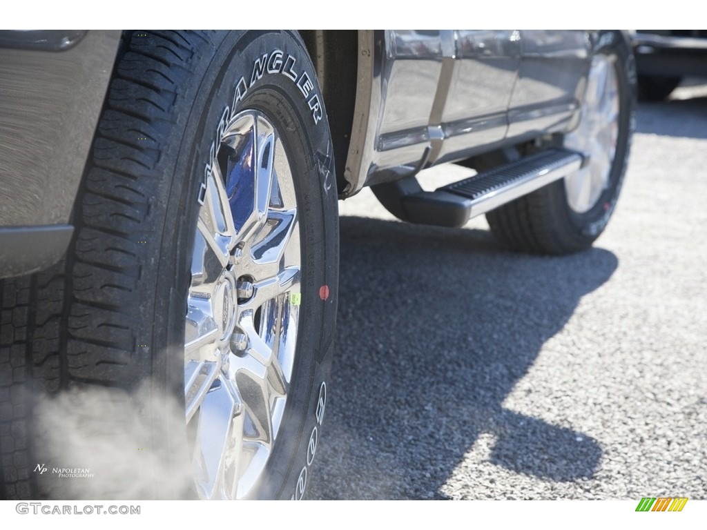2017 F150 XLT SuperCab 4x4 - Caribou / Earth Gray photo #3