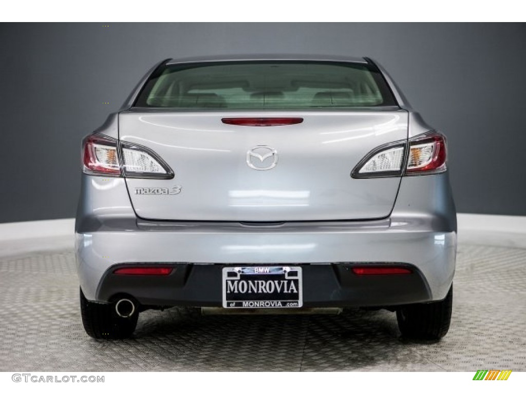 2010 MAZDA3 i Touring 4 Door - Metropolitan Gray Mica / Black photo #3