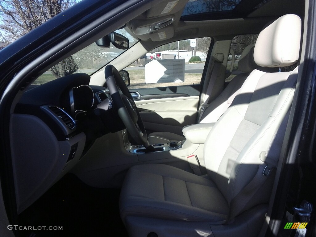 2017 Grand Cherokee Limited 4x4 - Diamond Black Crystal Pearl / Black/Light Frost Beige photo #15