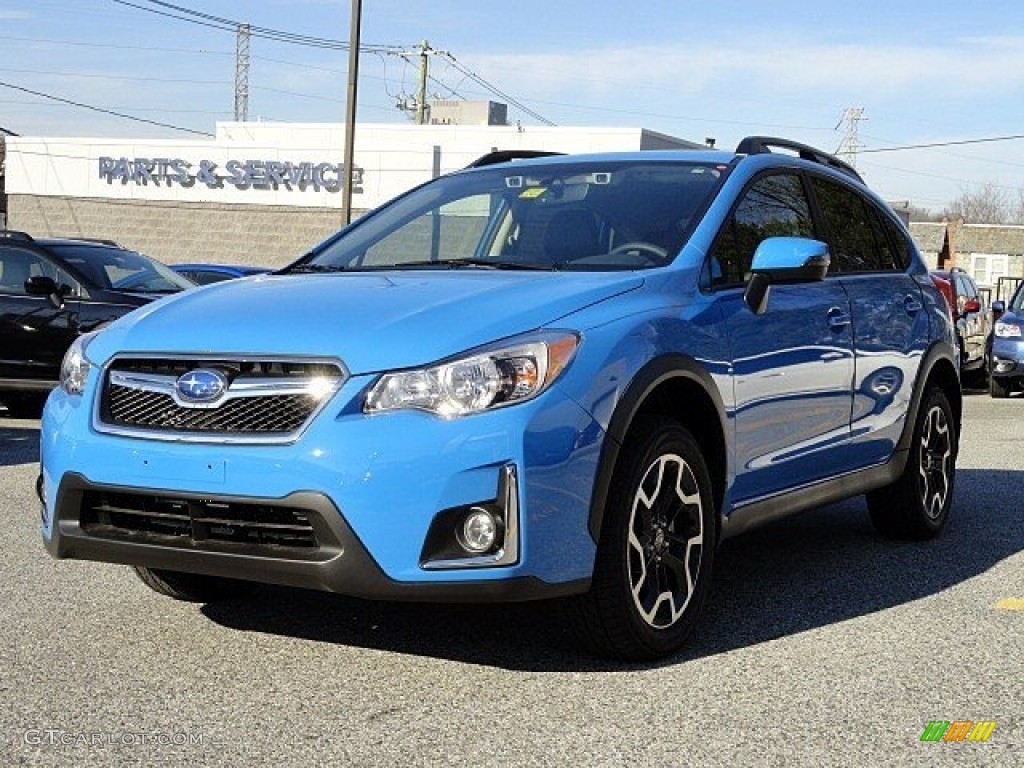 2017 Crosstrek 2.0i Limited - Hyper Blue / Black photo #3