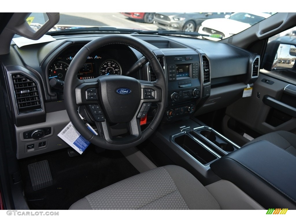 2017 F150 XLT SuperCrew - Ruby Red / Earth Gray photo #9