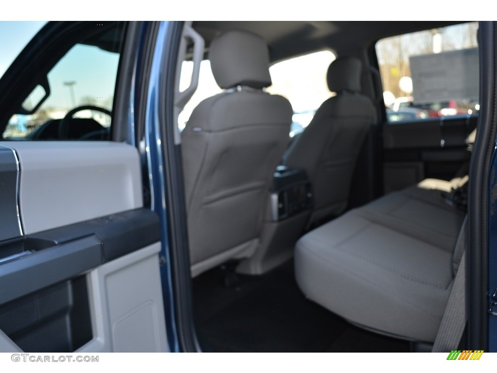 2017 F150 XLT SuperCrew - Blue Jeans / Earth Gray photo #10