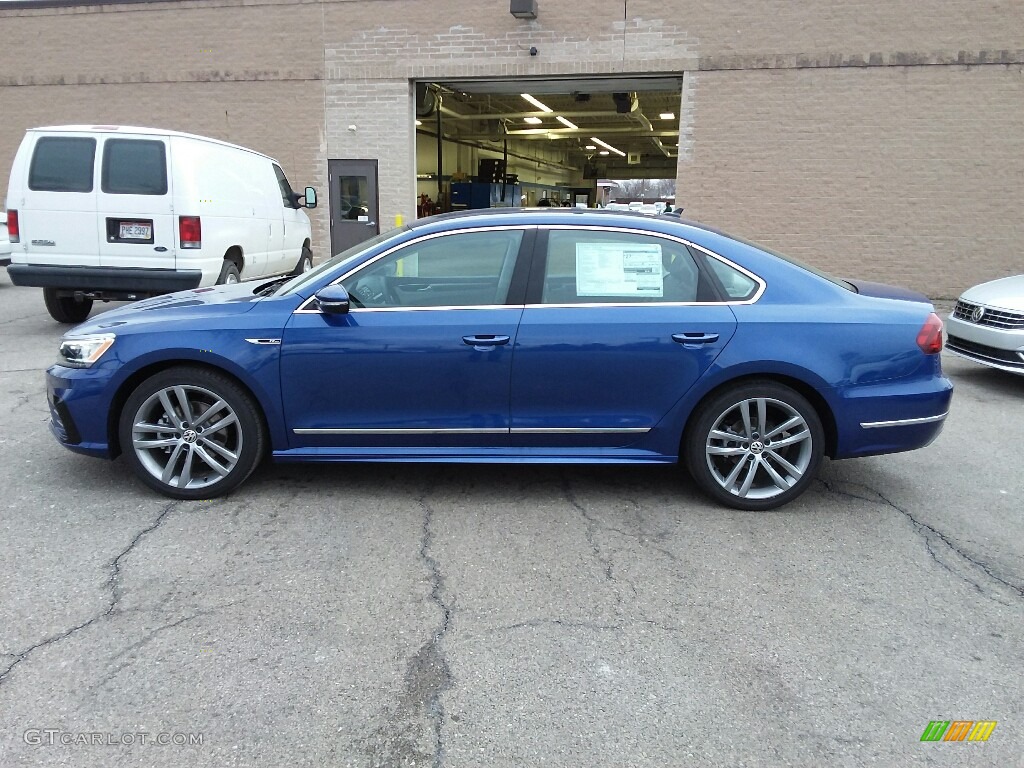 Reef Blue Metallic 2017 Volkswagen Passat R-Line Sedan Exterior Photo #118827193