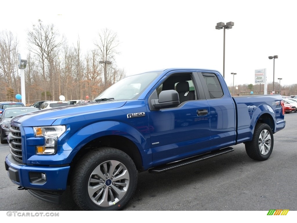 2017 F150 XLT SuperCab 4x4 - Lightning Blue / Black photo #3
