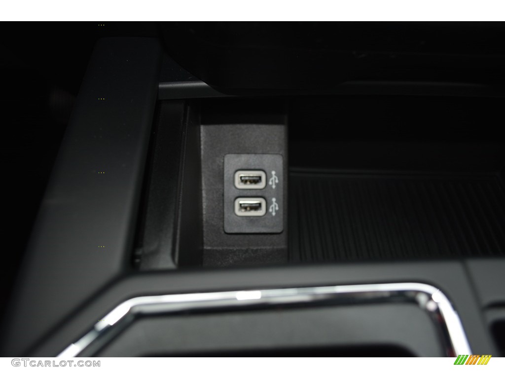 2017 F150 XLT SuperCab 4x4 - Lightning Blue / Black photo #15