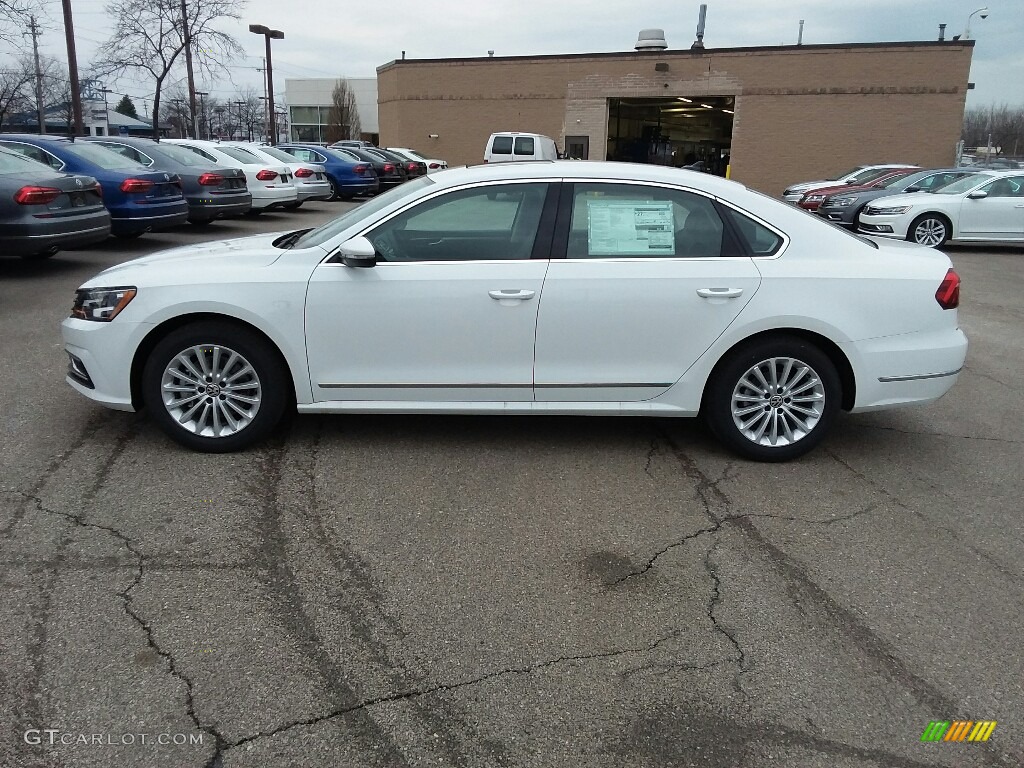 Pure White 2017 Volkswagen Passat SE Sedan Exterior Photo #118827784