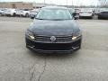 2017 Deep Black Pearl Volkswagen Passat SE Sedan  photo #2