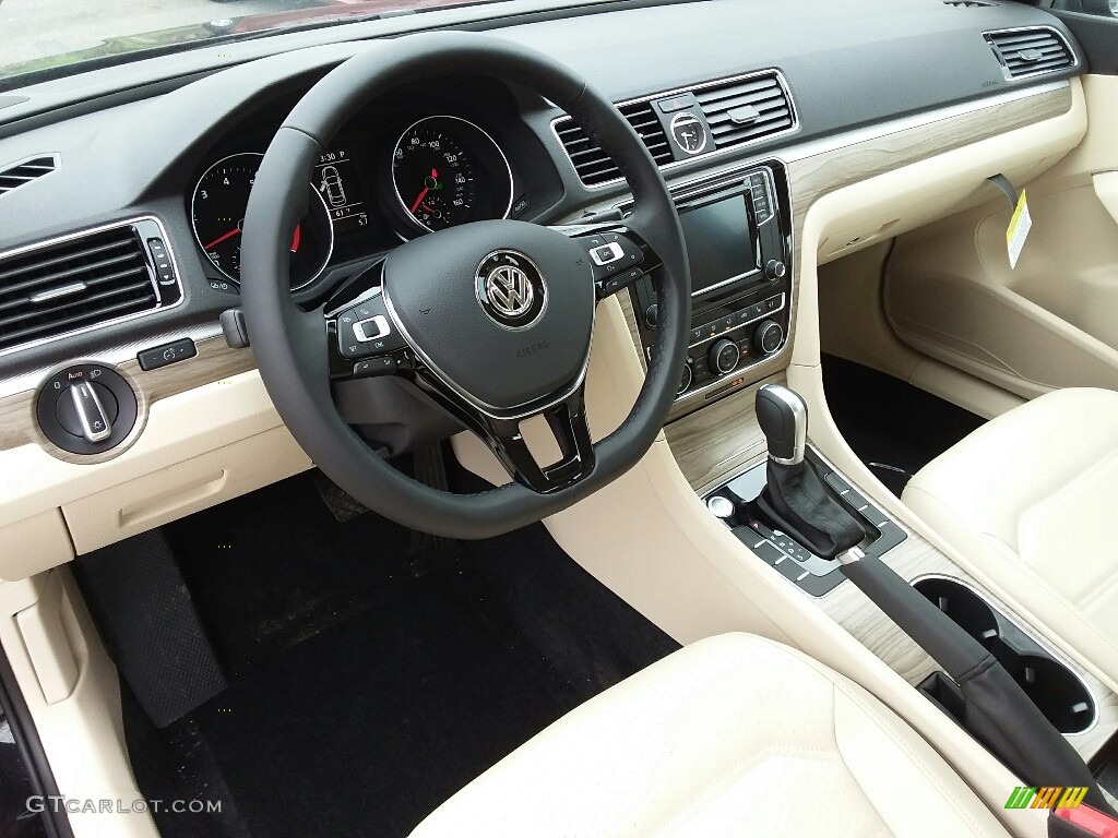 Cornsilk Beige Interior 2017 Volkswagen Passat SE Sedan Photo #118828207