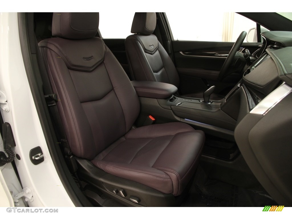 2017 Cadillac XT5 Premium Luxury AWD Front Seat Photo #118831555