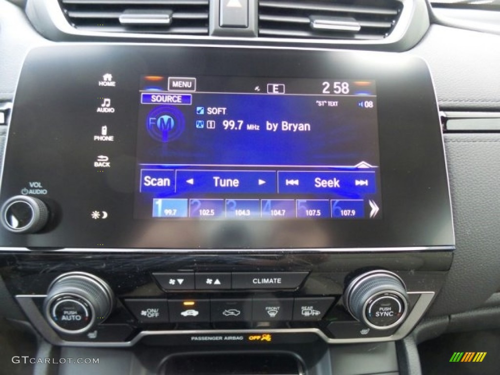 2017 Honda CR-V EX AWD Controls Photo #118833373