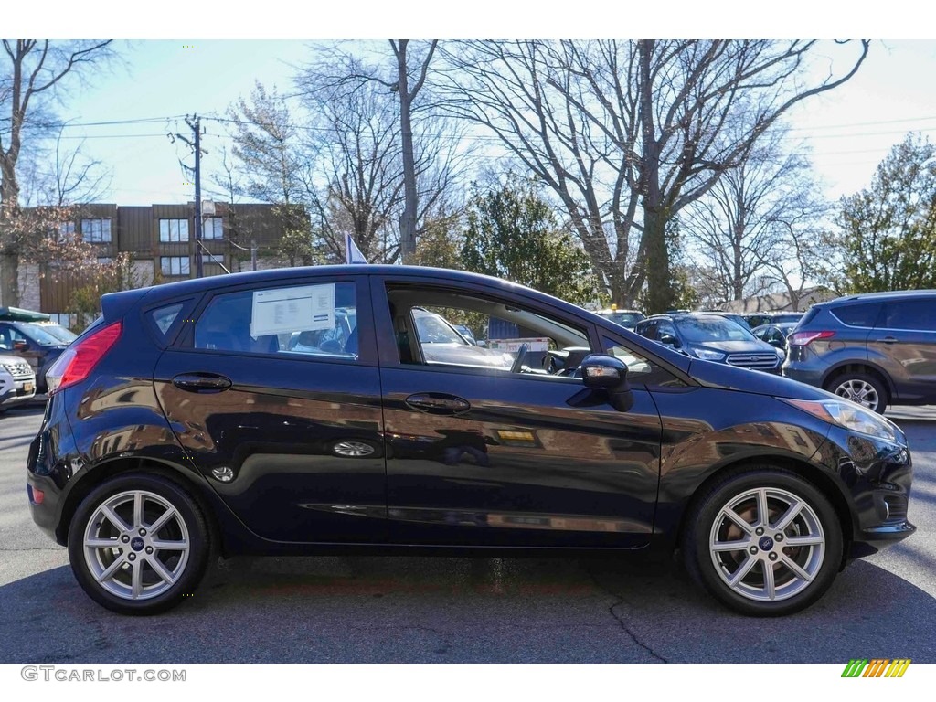 2015 Fiesta SE Hatchback - Tuxedo Black Metallic / Charcoal Black photo #8