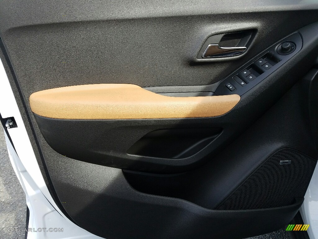 2017 Chevrolet Trax Premier AWD Jet Black/­Brandy Door Panel Photo #118837546