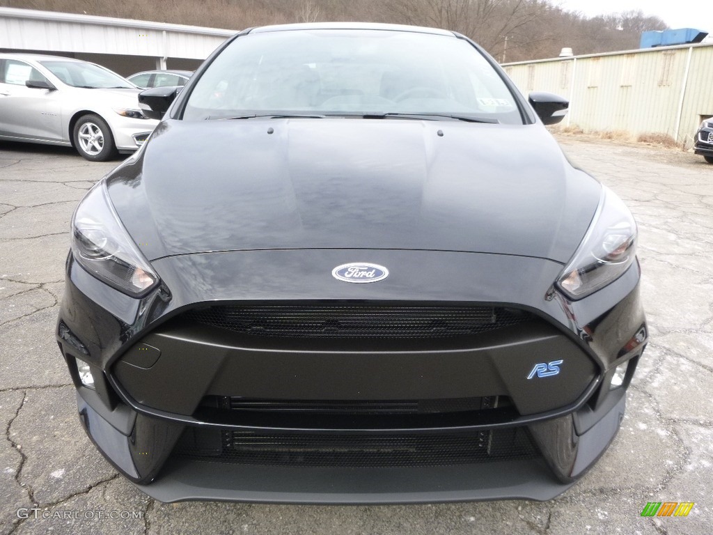 Shadow Black 2017 Ford Focus RS Hatch Exterior Photo #118838380