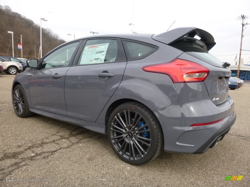 2017 Focus RS Hatch - Stealth Gray / Charcoal Black photo #5