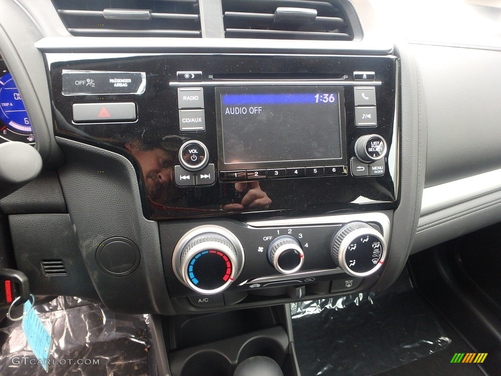 2017 Honda Fit LX Controls Photo #118842223